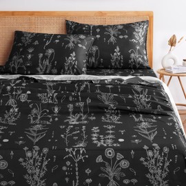 Wake In Cloud - Floral Bed Sheets, 4-Piece Sheet Set, Cute Botanical Shabby Chic Coquette Cottagecore Flower, Soft Microfiber Deep Pocket Bedding, Black, Queen Size