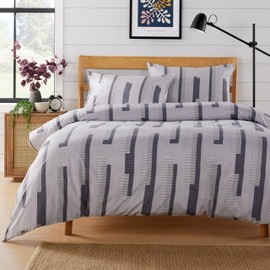 Olivia Rocco Easy Care Printed Duvet Cover Set 100% Polyester Breathable Stylish Comforter Reversible Quilted Bedding Bed Sets With Pillowcases NEW YORK DUVET SET, GREY DOUBLE