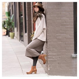 Dansko Shayna Stylish Bootie for Women - Energy-Return Footbed with Added Arch Support - Lightweight PU Outsole for Long-Lasting Wear Luggage 7.5-8 M US