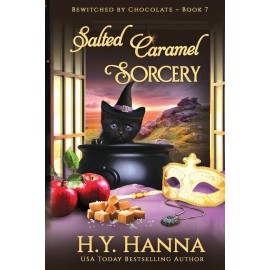 Salted Caramel Sorcery (Large Print): Bewitched By Chocolate Mysteries - Bo...