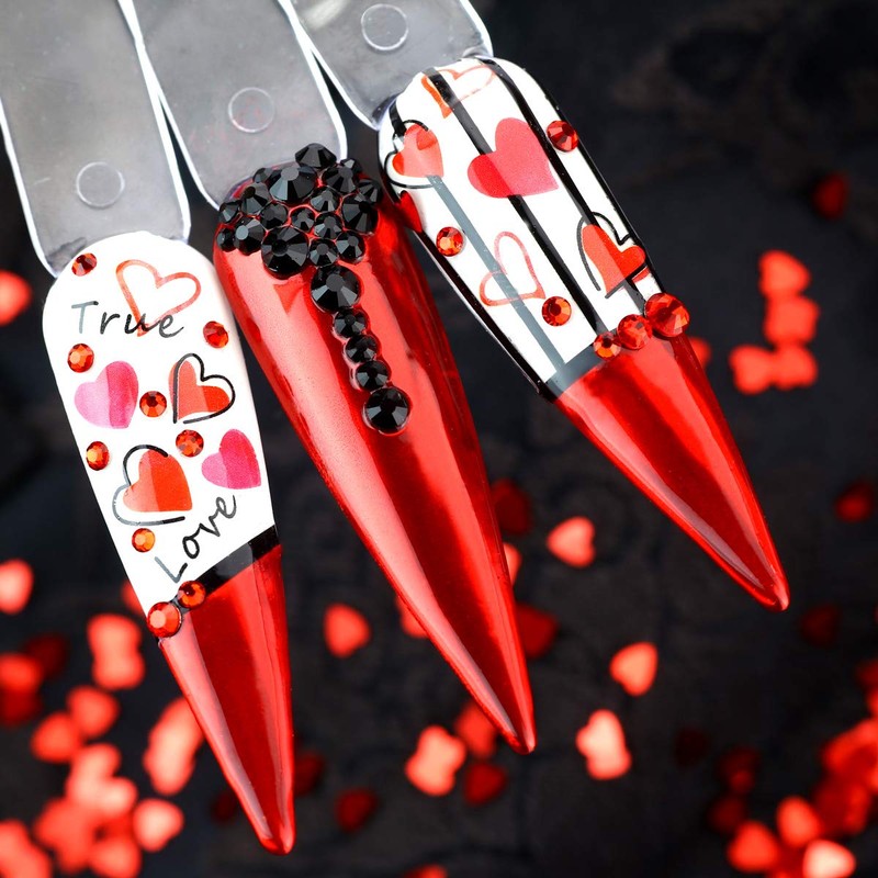 Fine pigments with small applicator sponge in practical pen shape