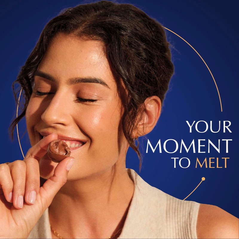 Lindt LINDOR Dark Chocolate Candy Truffles, Dark Chocolate with Smooth,