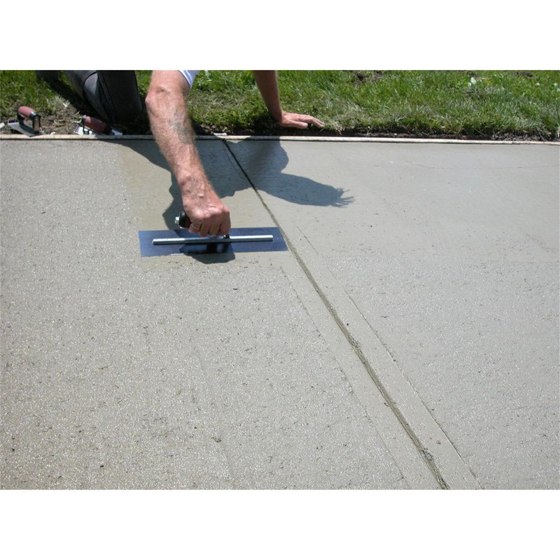 MARSHALLTOWN High Carbon Steel Finishing Trowel, 3 x 14 Inch