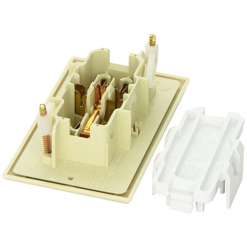 Valterra Diamond Group WDR15IV Ivory 15 Amp Decor Speed Box