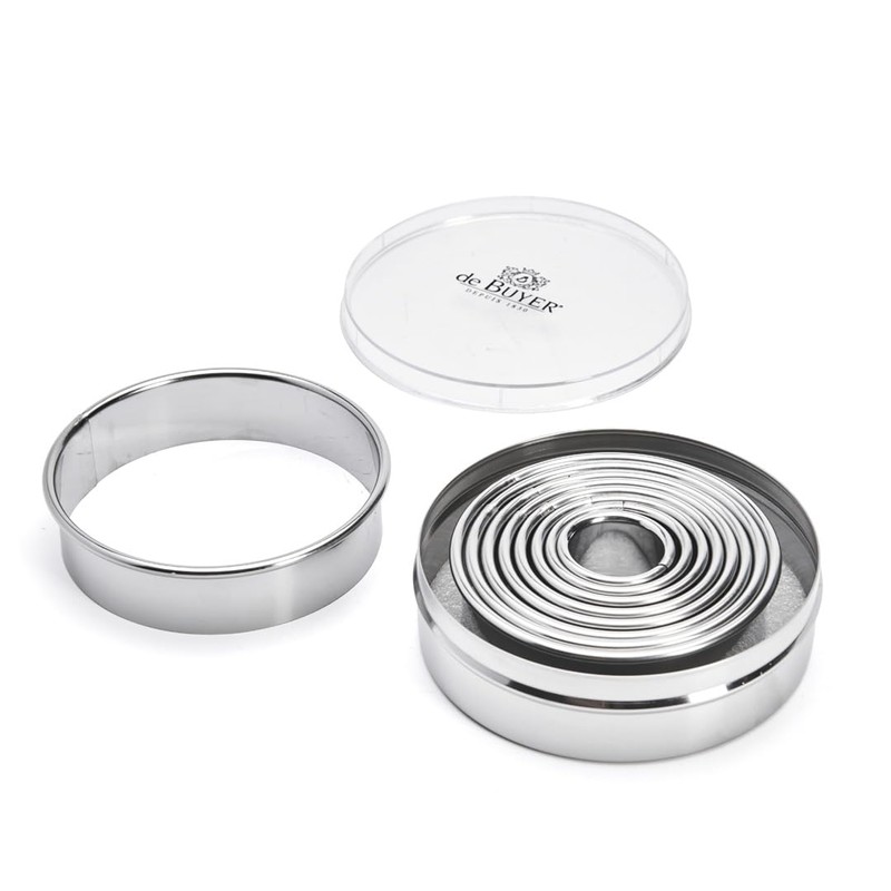 DE BUYER 3323.00 N Box of 9 Designs Cookie Cutters