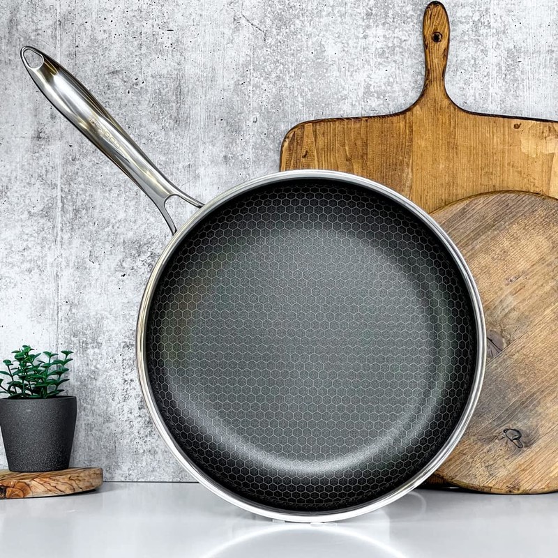 Cooksy 9 Inch Honeycomb Surface Hybrid Stainless Steel Frying Pan