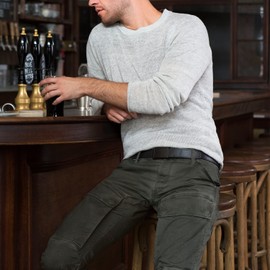 SlideBelts Men's Classic Belt - Custom Fit (Black Leather with Matte Black Buckle (Vegan), One Size)