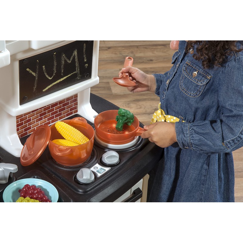 Step2 Great Gourmet Kids Kitchen Playset, Indoor/Outdoor Kitchenette, Interactive Play