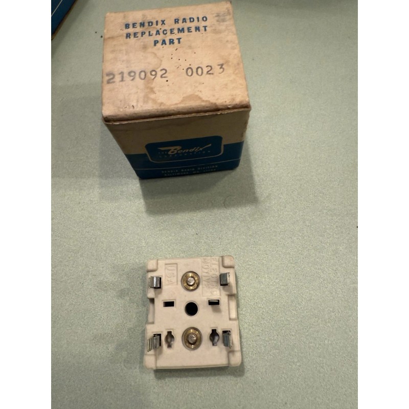 Bendix Vintage NOS Bendix Radio Replacement Part 219092-0023