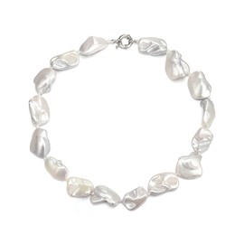 Flyonce Baroque Pearl Shell Choker Necklace for Women, Fashion Trendy Boho Irregular Seashell Necklaces Summer Beach Jewelry Gifts Cream