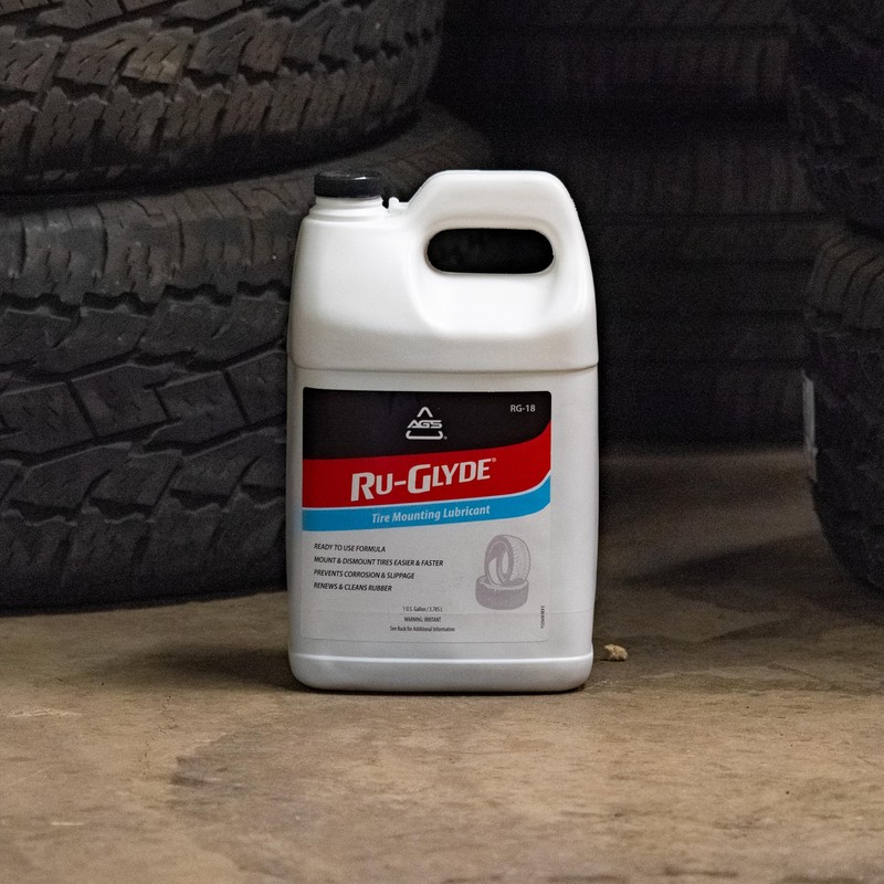RuGlyde Tire Mounting and Rubber Lubricant, 1 Gallon Bottle, Rejuivanate