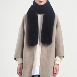 Lala 라라 퍼 롱 스카프-네이비 (LALAF247) Lala Fur Long Scarf - Navy (LALAF247)