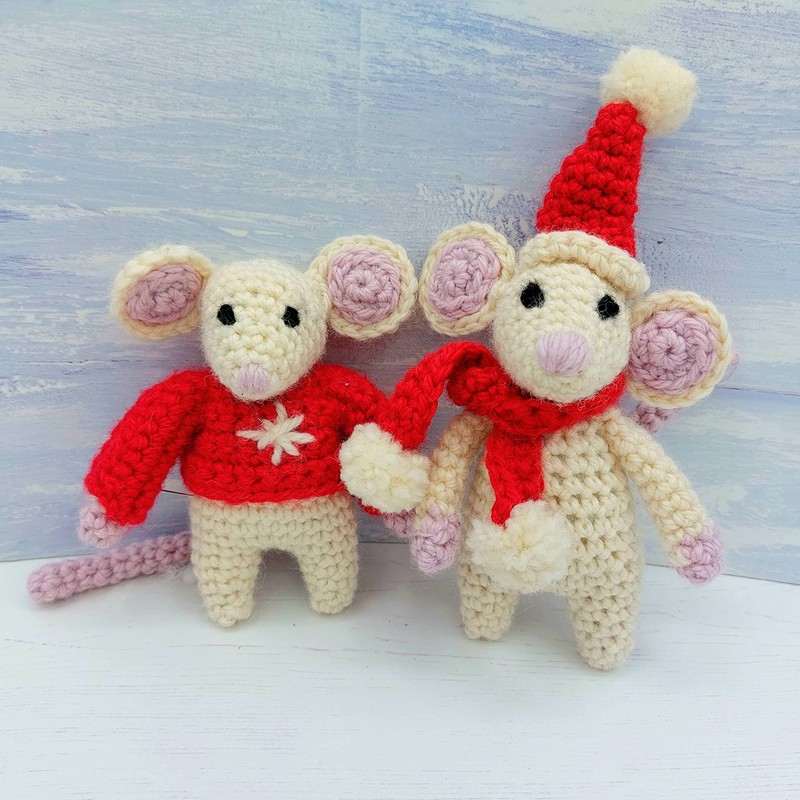 Crochet Pattern - Christmas Mice - Printed A5 Mouse Toy