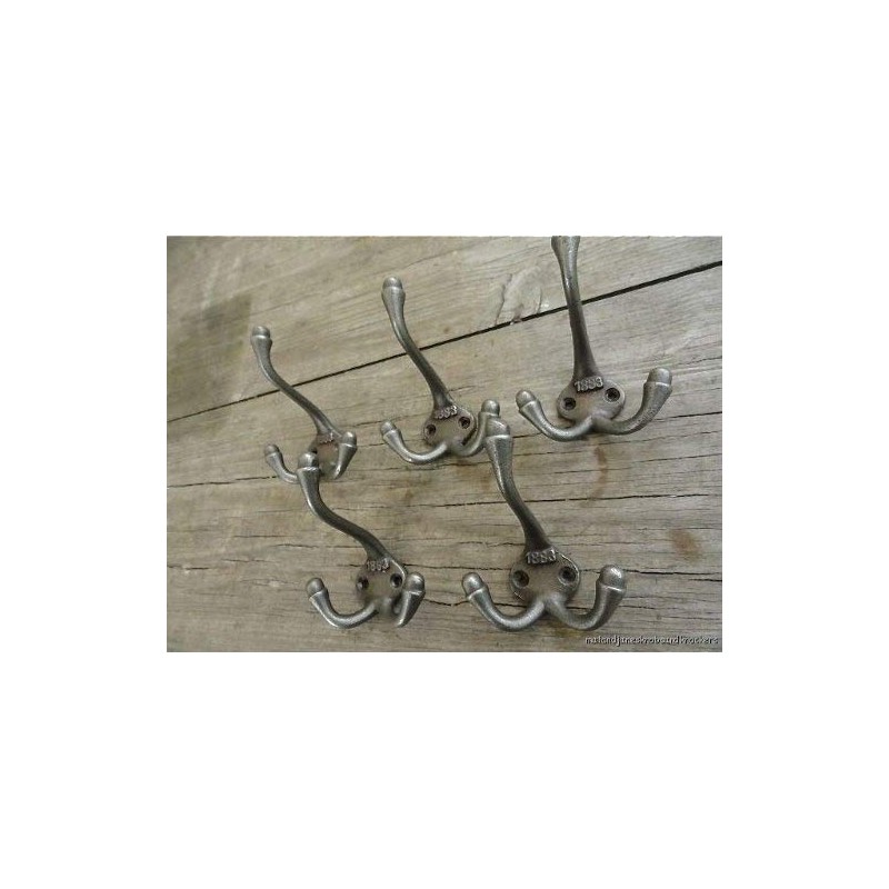 SET OF 5 CLASSIC ANTIQUE STYLE 1883 TRIPLE COAT HOOK