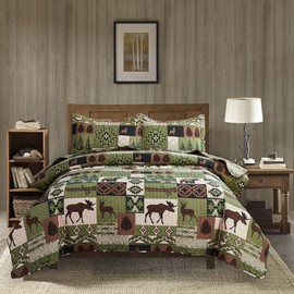 Hailea Bedding Set King Size Rustic Cabin Quilts Moose Bear Plaid Patchwork Bedspread Cottage Coverlet Soft Lightweight All Season Country Bed Set, 1 Quilt 2 Pillow Shams