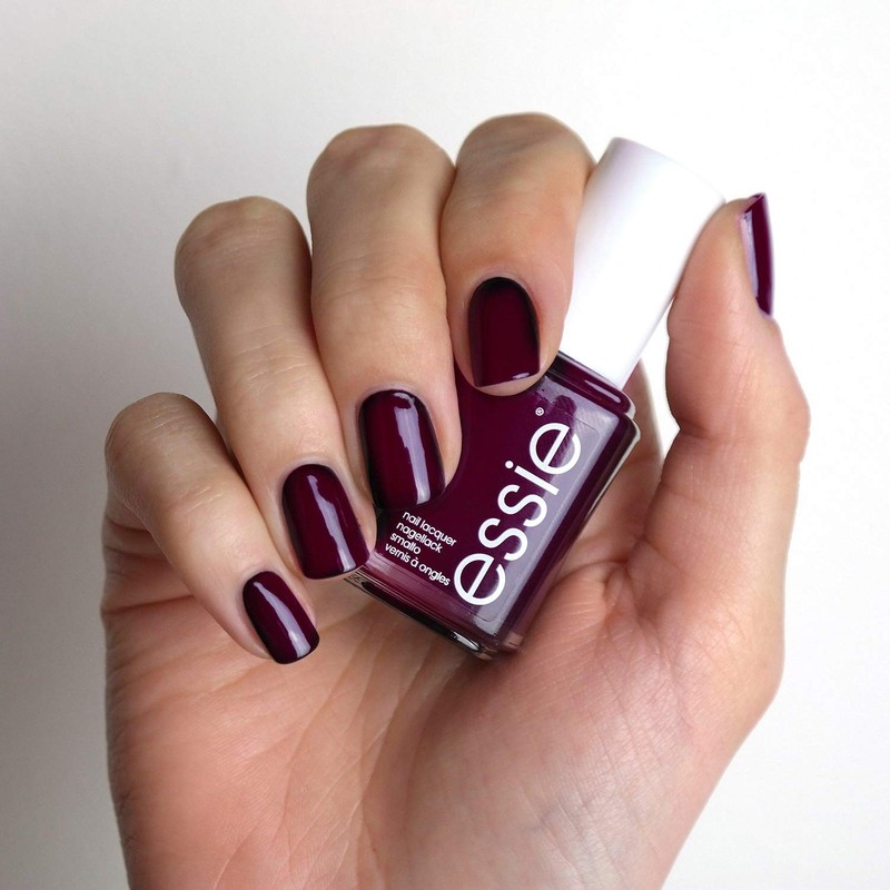 Essie Nail Varnish For Colour-Intensive Nails, No. 48 luxedo, purple,