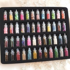 Nail shop glitter sequin parts women’s gel nails / 네일샵 글리터 스팽글 파츠 여자 젤네일