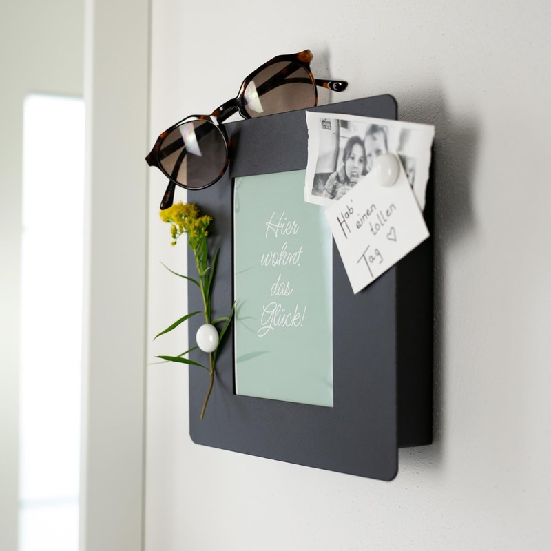 HMF 105002 Key Box with Photo Frame for 5 Hooks