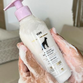 YOPE Liquid Hand Wash Moisturising | 98% Natural Ingredients | Neutral PH | CREAMY MUSK 300 ML