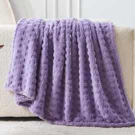 Wajade Cuddly Blanket Fluffy Faux Fur Blanket Sofa Waffle Sofa Throw Warm Sofa Blanket Comfort Couch Blanket Soft Blanket for Couch and Bed 127 x 178 cm Lavender