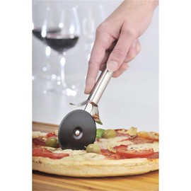 WMF Profi Plus Pizza Cutter, Non-Stick Coating, 19.8 cm, Cromargan Stainless Steel, Partially Matte, Dishwasher-Safe