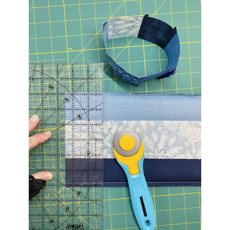 Olfa RTY-2/C Splash Rotary Cutter, Aqua, 45 mm, Turquoise
