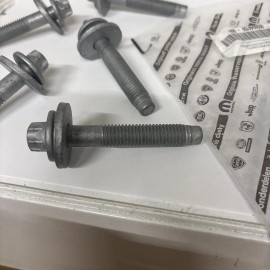 Alfa Romeo Giulia Stelvio Strut Suspension Bolt (set Of 5 Bolts) 68316291 #F022
