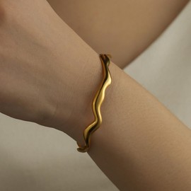 ALRNBY Gold Bangle Bracelets for Women Non Tarnish Adjustable Bamboo Bangle Twisted Stainless Steel Bracelets Waterproof Jewelry Gift (Gold-Twisted)