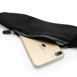 iGadgitz U5878 - Universal Running Belt Waist Pack Waistband for Smartphones - Black