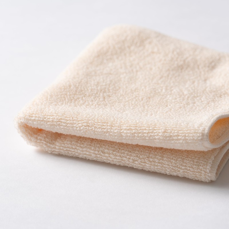 Imabari Towel Egg Panda Handkerchief Towel, Nestling, 9.8 x 9.8