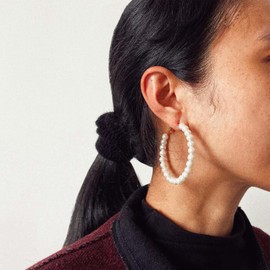 Yienate Gold Pearl Hoop Drop Earrings Boho Pearl Circle Dangle Earrings Pearl Hoop Wedding Earrings Baroque Statement Earrings Jewellery for Women and Girls