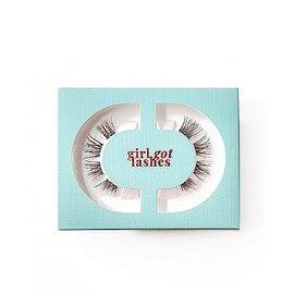 GirlGotLashes Mini Box Doll Eye Edition N°4 Wimpernextensions für Zuhause 1 Wimpern Paar Fake Lashes mit 5-7 Tagen Halt Vegan Handgemacht