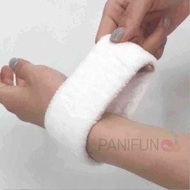 White 2-Piece Microfiber Wrist Washband Set for Face Cleansing Wrist Washband 7ea