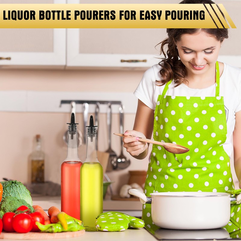Tioncy 10 Sets 15oz Plastic Liquor Bottles with Pourers Sets
