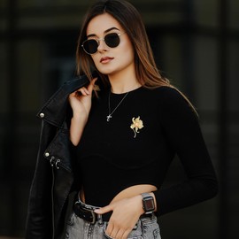 EMEGCY Lily Brooch for Women - Rhinestone Lily Brooch Pin 18k Gold Plated Lapel Pin Jewelry for Mom, Wife