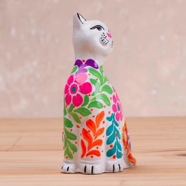 NOVICA Artisan Handmade Ceramic Figurine of Floral White Cat from Peru Sculpture Painted [3.9in H x 2.2in W x 1.6in D] ' Sweet Cat in White'