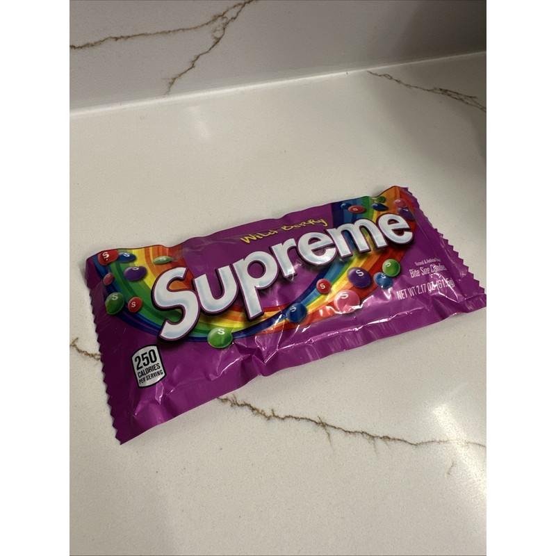 Skittles Supreme Skittles 1 Pack Wild Berry Flavor FW21 New