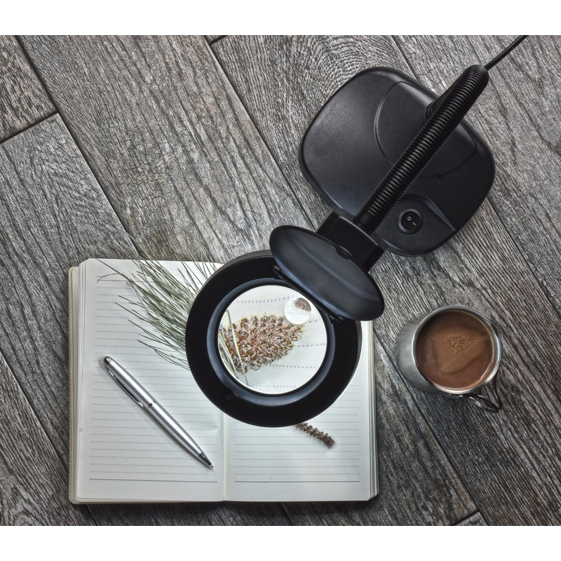 SE COB Illuminated Table Magnifier - MC358B-COB