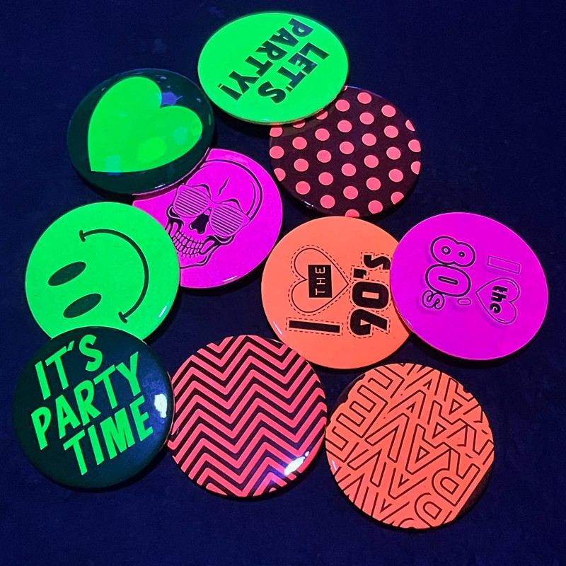 80's Skull Face with Sunglasses - I Love The 80s