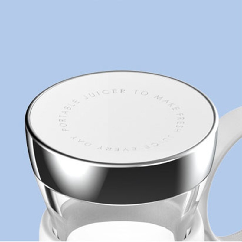 Mini Juice Extractor Bottle White Portable Rechargeable Cordless 4 Blades