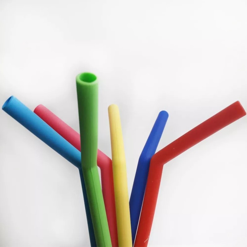 Universo en Linea Popote Silicona Frappe Ecológico 6 Piezas Cepillo