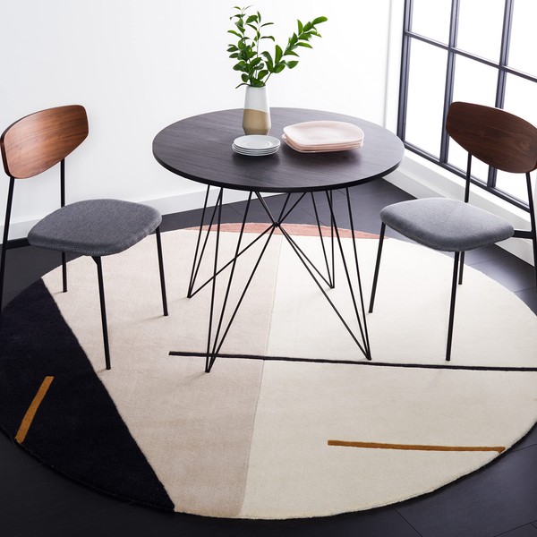 SAFAVIEH Fifth Avenue Collection Area Rug - 5' Round, Ivory