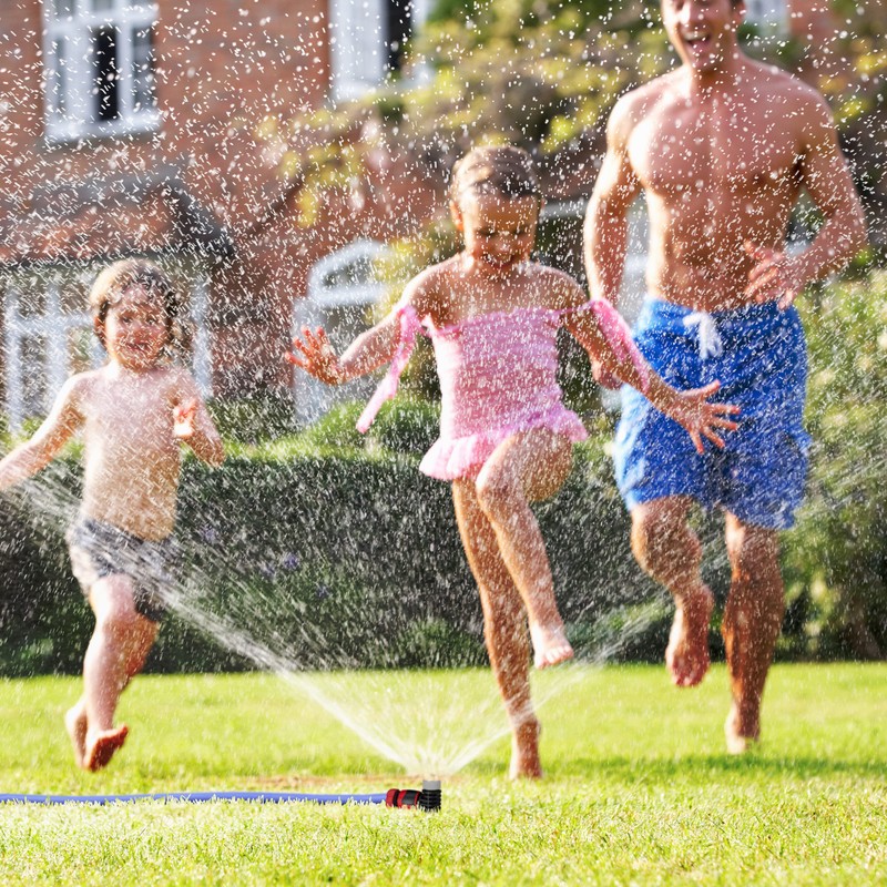 Relaxdays Set of 2 Garden Sprinklers with Ground Spike, 6