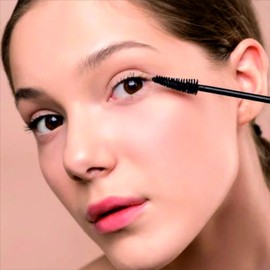 100% Natural Unrefined Extra Virgin Cold Pressed Hexane Free Golden Castor Oil for Hair, Eyelashes, Eyebrows and Skin. Moisturising & Nourishing Carrier Oil (480 ml)