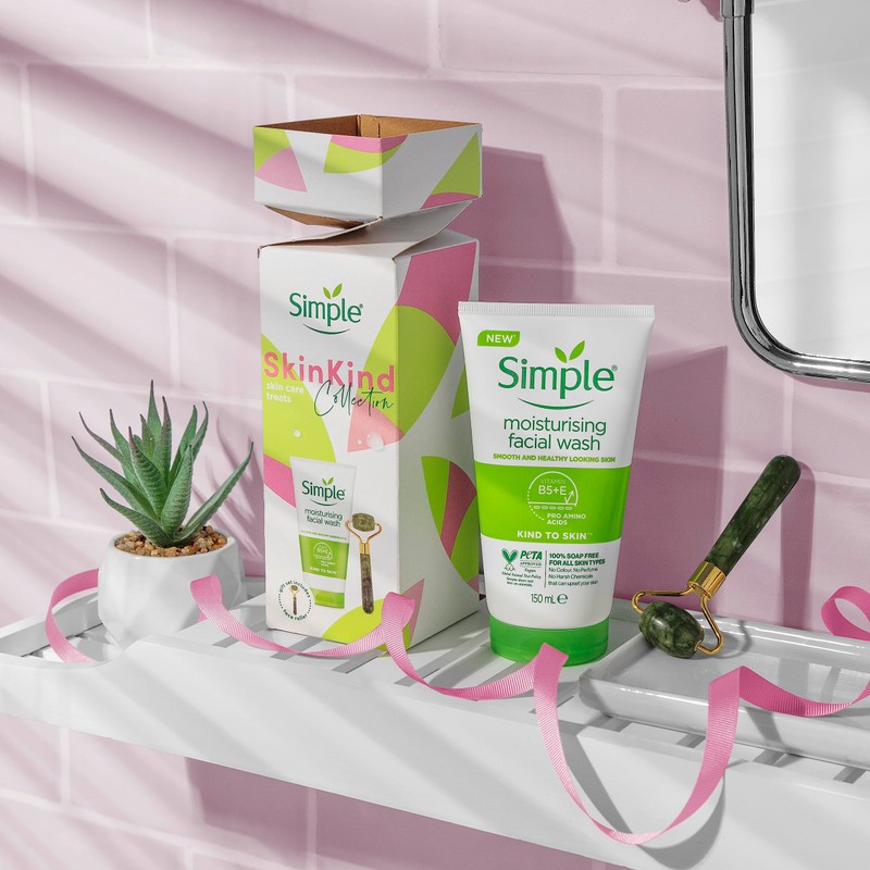 Simple Kind to Skin Skin Care Treats Gift Set for