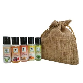 SNIFF AND HERBS Travel Kit Gift Hamper | Grooming Travel Kit Men & Women (1 Shampoo 25ml,1 Body Wash 25ml, 1 Moisturiser 25ml, 1 Face Wash 25ml, 1 Conditioner 25ml) 5 pcs in Set | Hotel Toiletries |