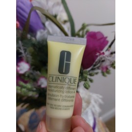 Clinique Dramatically Different Moisturizing Lotion 0.5oz Very Dry skin New!