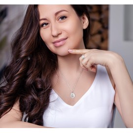 US Jewels Ladies 925 Sterling Silver Saint Valentine Round Medal Pendant, 18.5mm