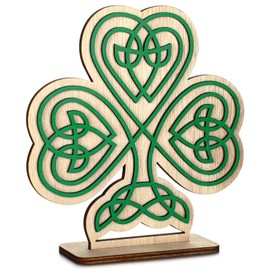 Wonderjune St. Patrick's Day Celtic Shamrock Shelf Decor Irish Festival Wooden Shamrock Craft Table Centerpiece Decoration Religious Celtic Knot Desktop Art Gift for Irish Festival Party Supplies