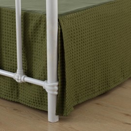 xuan dian Queen Bed Skirt, Pleated Waffle Weave Bed Skirt with Split Corners, Tailored Dust Ruffle 16 Inch Drop Easy Fit, Machine Washable (Green, Queen - 16" Drop)